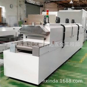 工業(yè)烤箱_廠家直銷隧道爐絲印爐柜式電熱爐工業(yè)電熱。