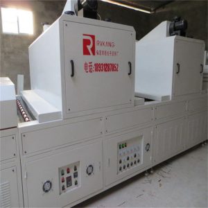 淋涂uv光固機(jī)_小型設(shè)備玻璃冰花板材淋涂uv光固機(jī)瑞康uv機(jī)