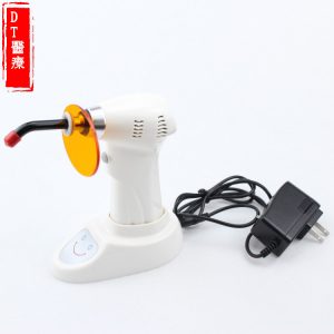 牙科光固化機(jī)_新款LED光固化機(jī)牙科光固化機(jī)齒科槍式數(shù)顯光敏燈7W大功率藍(lán)光