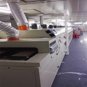 烘干固化設(shè)備_珠海恒溫絲印隧道爐工業(yè)高溫烘烤爐五金塑膠玻璃絲印隧道爐