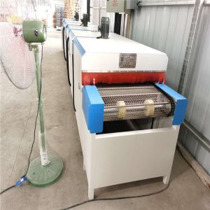 隧道爐固化水分膠烘干爐玻璃絲印烘干設(shè)備工業(yè)用帶式干燥設(shè)備