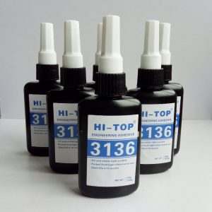 直供金屬膠水3136UV膠紫外線固化膠水高強(qiáng)度牢固膠水